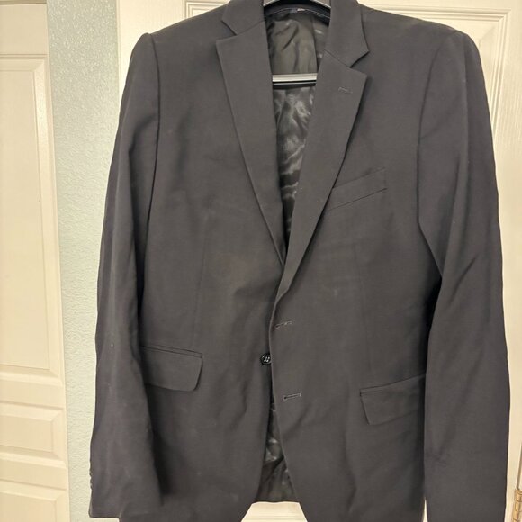 Men's Designer Suit: Banana Republic Modern Fit 42R, 34x32 - Picture 1 of 4